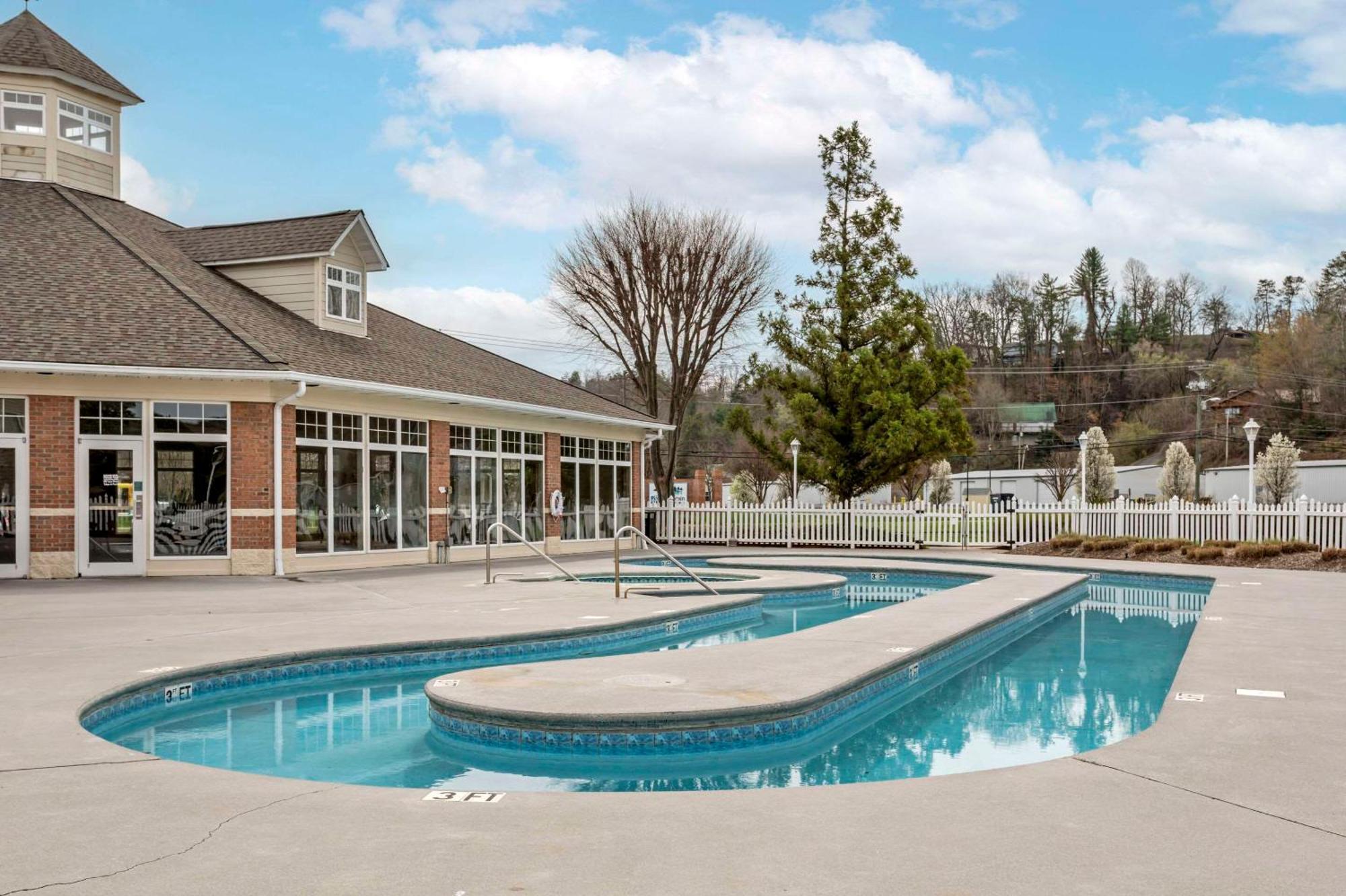 Leconte Hotel & Convention Center, Ascend Hotel Collection Pigeon Forge Exterior photo